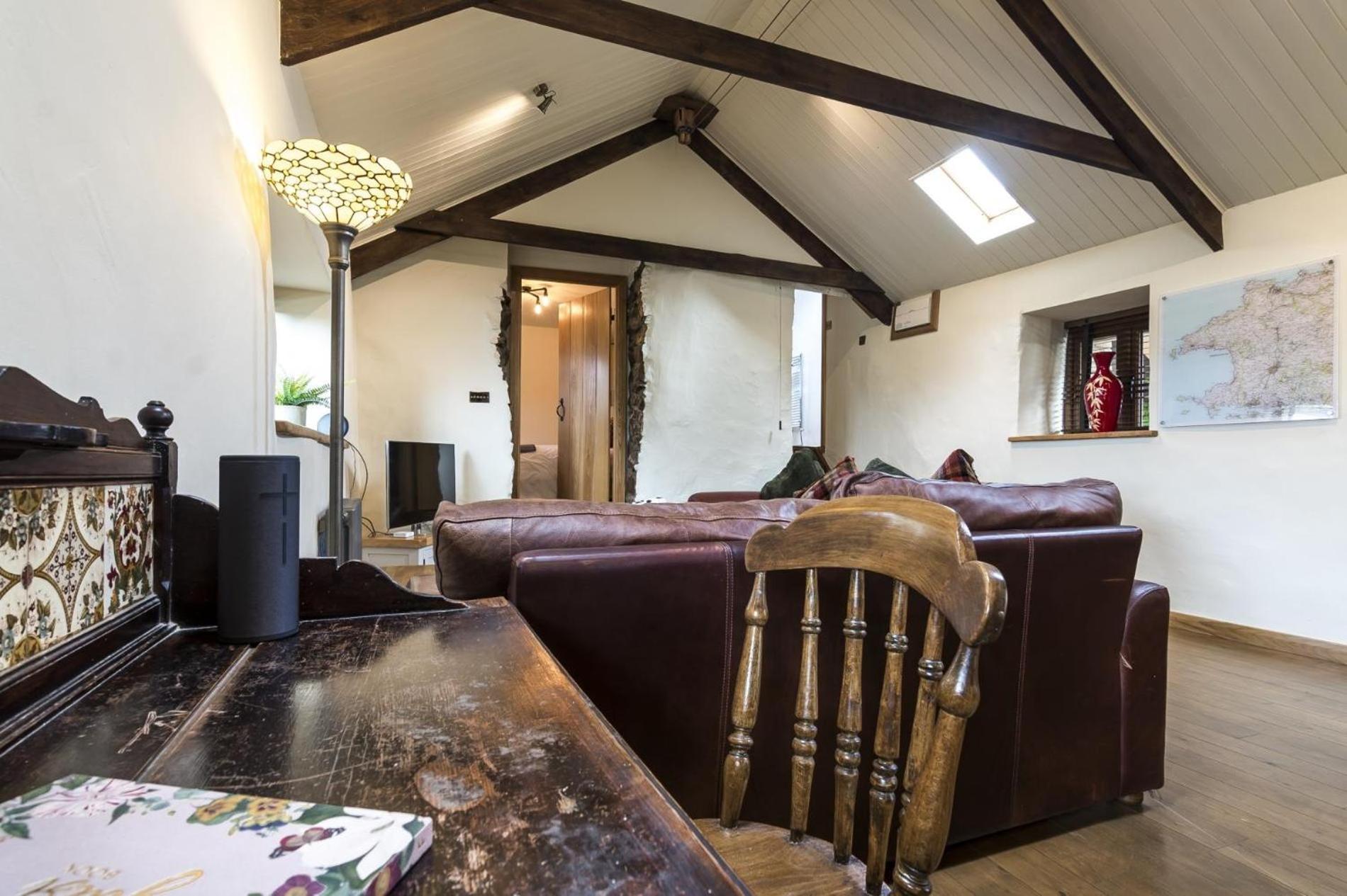 Foxglove - Luxurious Barn Conversion - Blossom Farm Johnston Buitenkant foto